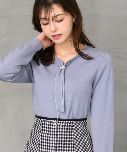 MISCH MASCH(ミッシュマッシュ)の「パールリング付きラメボウタイニット/MM448319(ニット/セーター・レディース・ホワイト/ブラック/グレー/ブルー・フリ-)」の4枚目の写真