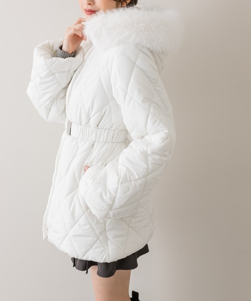 OLIVE des OLIVE（オリーブデオリーブ）の「【完売カラー再販開始！】ベルト付きキルトコート（その他アウター・レディース・オフホワイト/モカ/ブラック・FREE）」の5枚目の写真