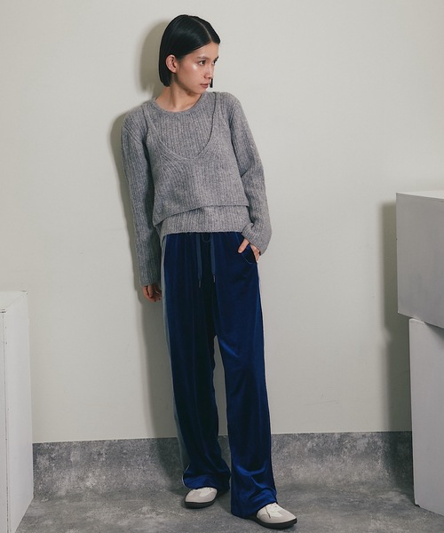 ANOTHER S(アナザーエス)の「ベロアサイドラインストレートパンツ(その他パンツ・レディース・ブラック/ネイビー/ブラウン・FREE)」の16枚目の写真