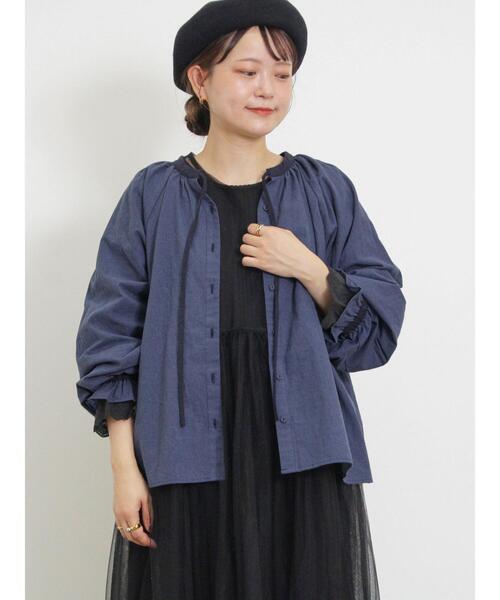 Samansa Mos2（サマンサ モスモス）の「柄アソートクレリック前後2WAYブラウス（シャツ/ブラウス・レディース・ブラック/ベージュ/オフホワイト/ブルー・F）」の4枚目の写真