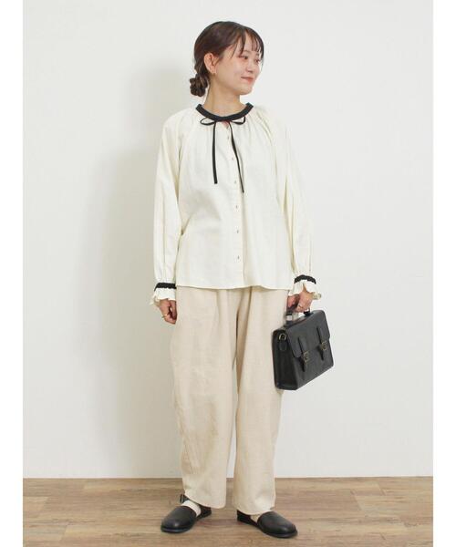 Samansa Mos2（サマンサ モスモス）の「柄アソートクレリック前後2WAYブラウス（シャツ/ブラウス・レディース・ブラック/ベージュ/オフホワイト/ブルー・F）」の16枚目の写真