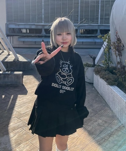 トレーナー スウェット 「OY/オーワイ」 STONE DOLLY CROPPED CREWNECK/ストーンオードリークロップドクルーネック レディ OY/オーワイ』 STONE DOLLY CROPPED CREWNECK/ストーン