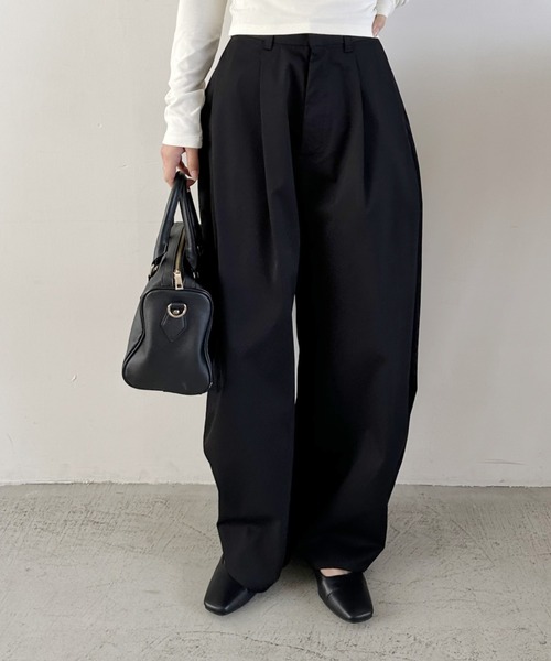 Eclat one（エクラワン）の「【Eclat one】カーブデザイン ワイド パンツ（チノパンツ・レディース・ベージュ/アイボリー/ブラック/カーキ/ネイビー/ブラウン/ライトグレー/ブラウン系その他/ベージュ系その他/ベージュ×ブラック・M/S/L）」の22枚目の写真