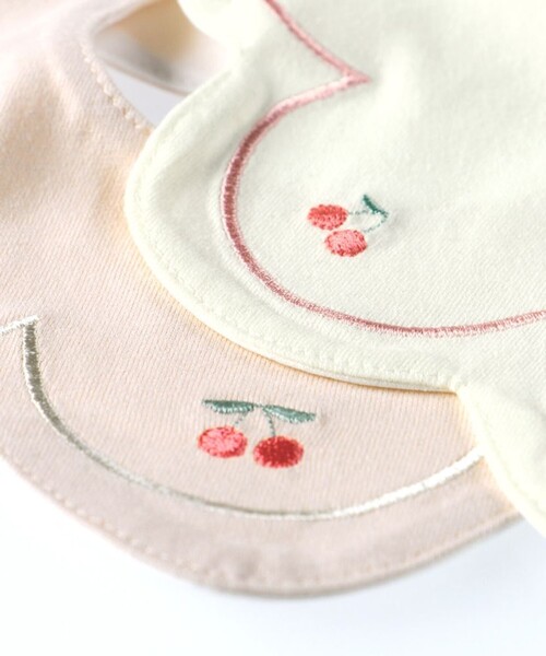 BRANSHES(ブランシェス)の「さくらんぼ刺繍スタイ(スタイ/よだれかけ・キッズ・アイボリー/ピンク・FREE)」の8枚目の写真