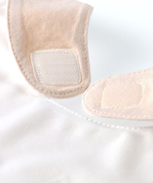 BRANSHES(ブランシェス)の「さくらんぼ刺繍スタイ(スタイ/よだれかけ・キッズ・アイボリー/ピンク・FREE)」の7枚目の写真