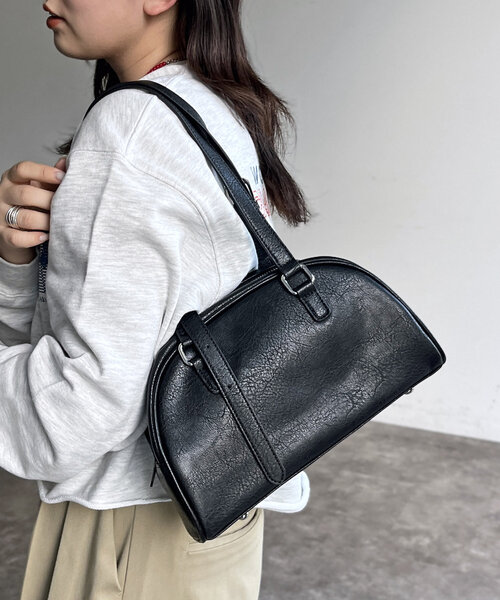 CPCM(シーピーシーエム)の「ラウンドボストンバッグ(ボストンバッグ・レディース・ブラック/ブラウン/レッド/グリーン/キャメル・FREE)」の6枚目の写真