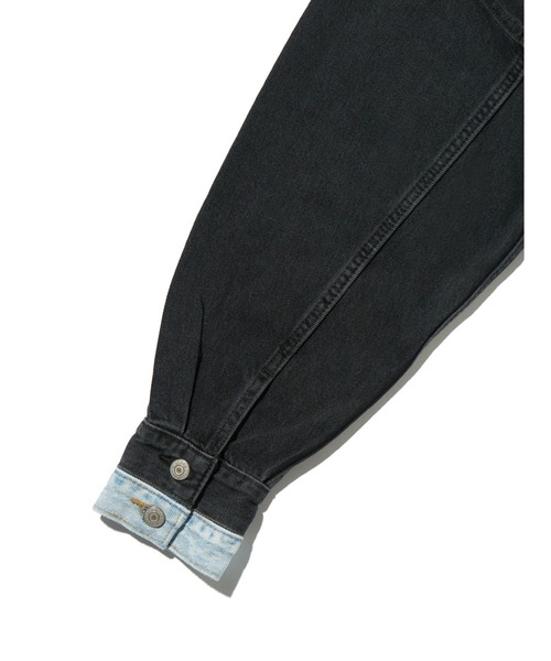 Levi's(リーバイス)の「Levi's/リーバイス 90S トラッカージャケット(デニムジャケット・レディース・ブラック・XS/S/M)」の4枚目の写真