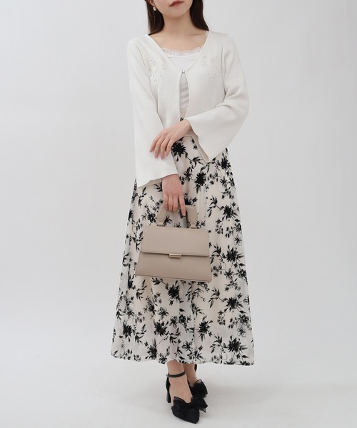 ASTORIA ODIER(アストリアオディール)の「パール装飾リボン刺繍カーディガン(カーディガン/ボレロ・レディース・ホワイト/グリーン/ラベンダー・MEDIUM)」の21枚目の写真