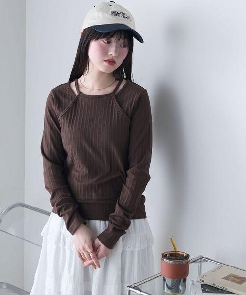 forksy.(フォルクシー)の「【forksy.】ホルターネック リブ レイヤードトップス(Tシャツ/カットソー・レディース・オフホワイト/ネイビー/ブラウン・FREE)」の4枚目の写真