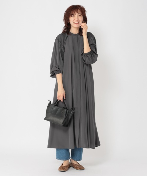studio CLIP（スタディオクリップ）の「ボリューム袖タックワンピース（ワンピース・レディース・イエロー/チャコール/ブルー・FREE）」の2枚目の写真