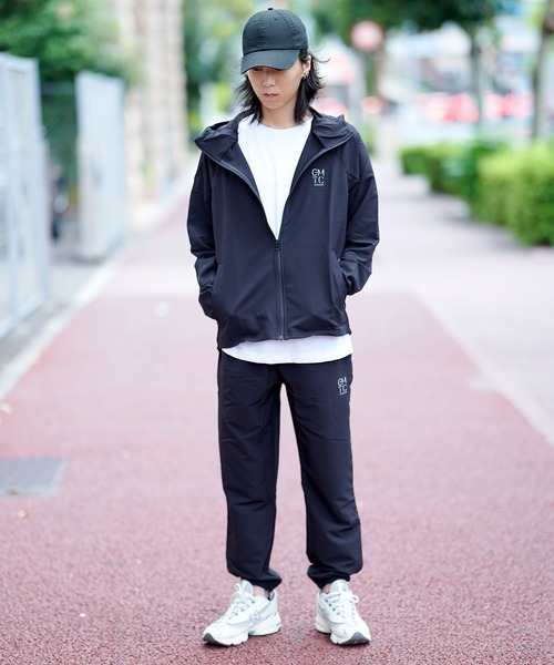 THE MILES(ザ マイルズ)の「GYMTEC 4WAYストレッチワークアウトZIPパーカー(Tシャツ/カットソー・メンズ・ブラック/ベージュ/ネイビー/グレー・MEDIUM/LARGE/X-LARGE)」の19枚目の写真