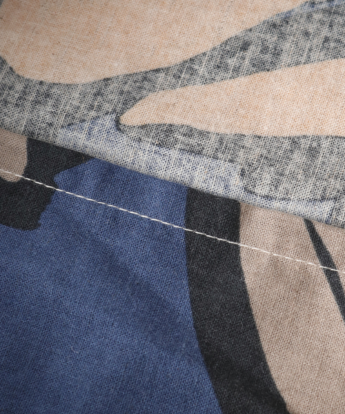 journal standard Furniture （ジャーナルスタンダードファニチャー）の「FLOWER PILLOW CASE 43x63　ピローケース（インテリア雑貨・レディース・ブルー系その他・FREE）」の6枚目の写真