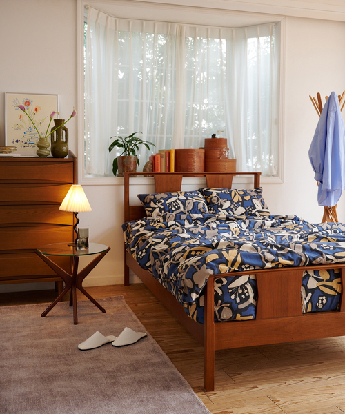 journal standard Furniture （ジャーナルスタンダードファニチャー）の「FLOWER PILLOW CASE 43x63　ピローケース（インテリア雑貨・レディース・ブルー系その他・FREE）」の9枚目の写真