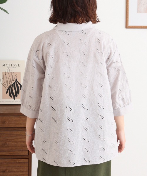 Emago(イマゴ)の「EMAGO 透かし刺繍シャツ(シャツ/ブラウス・レディース・ラベンダー/グレー/グリーン・FREE)」の20枚目の写真
