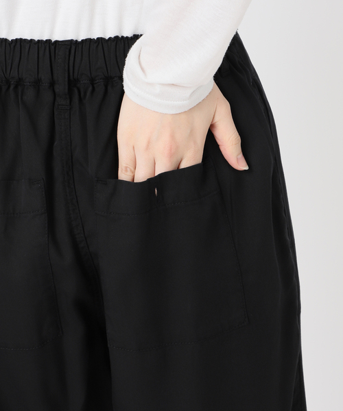 B.C STOCK（ベーセーストック）の「《追加2》手洗い可 / セルロースワイドパンツ（スラックス・レディース・ブラック/ベージュ系その他/カーキ/ブルー系その他・FREE）」の6枚目の写真