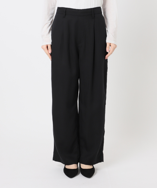 B.C STOCK（ベーセーストック）の「《追加2》手洗い可 / セルロースワイドパンツ（スラックス・レディース・ブラック/ベージュ系その他/カーキ/ブルー系その他・FREE）」の9枚目の写真