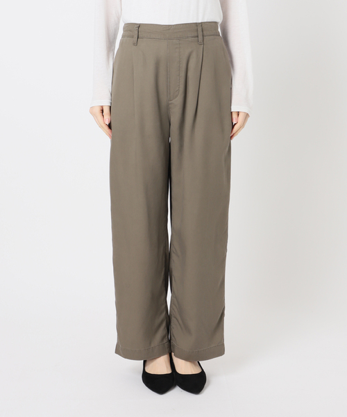 B.C STOCK（ベーセーストック）の「《追加2》手洗い可 / セルロースワイドパンツ（スラックス・レディース・ブラック/ベージュ系その他/カーキ/ブルー系その他・FREE）」の13枚目の写真