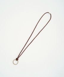 Juha（ユハ）の「BRAIDED LEATHER NECK RING（キーケース/キーアクセサリー）」