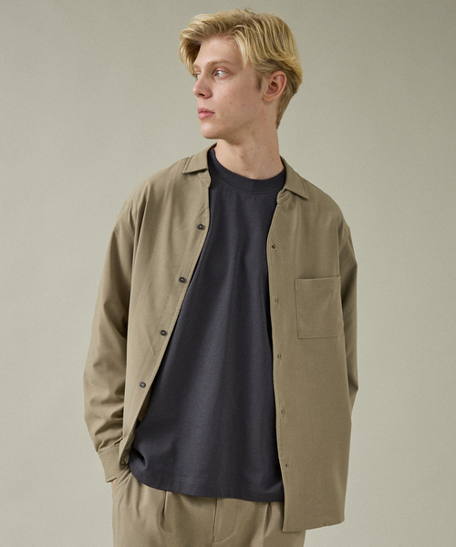 ABAHOUSE(アバハウス)の「【セットアップ対応】Vネック スキッパー シャツ / イージーケア / ストレッチ(シャツ/ブラウス・メンズ・ベージュ/ネイビー/ブラック・44/46/48)」の3枚目の写真