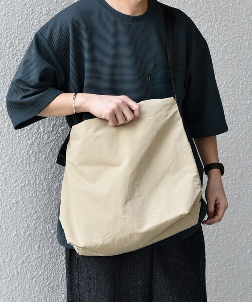 Filer (フィレール) SIWA SHOULDER Filer | フィレール SIWA CRESCENT SHOULDER