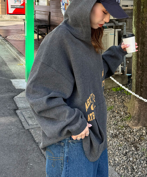 RePRODUCTION LABEL(リプロダクションレーベル)の「【RePRODUCTION LABEL / リプロダクションレーベル】サーマルスキッパーフーディー(Tシャツ/カットソー・レディース・チャコールグレー/ブルー・FREE)」の11枚目の写真