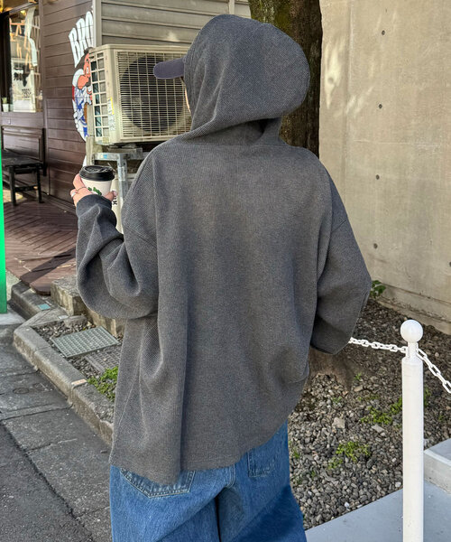 RePRODUCTION LABEL(リプロダクションレーベル)の「【RePRODUCTION LABEL / リプロダクションレーベル】サーマルスキッパーフーディー(Tシャツ/カットソー・レディース・チャコールグレー/ブルー・FREE)」の12枚目の写真