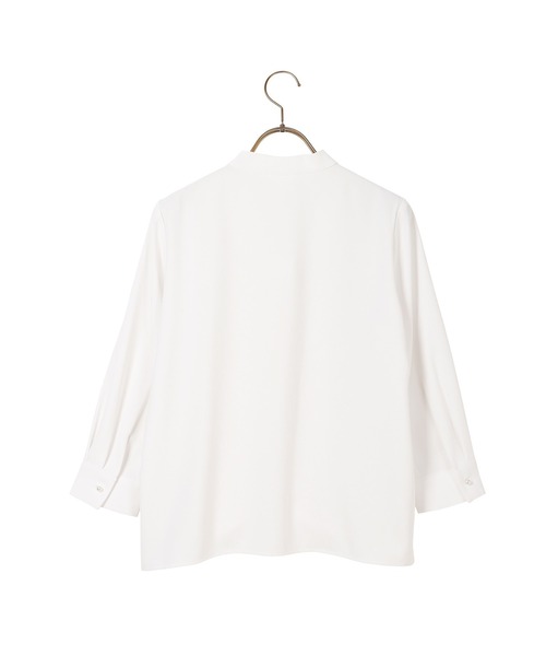 AOYAMA（アオヤマ）の「【UVカット】パールボタンボウタイブラウス7分袖/ホワイト/ライトベージュ/ブルー｜通勤＆オフィス＆入卒＆セレモニー＆オケージョン｜紫外線対策・ストレッチ・ボウタイ付き｜（シャツ/ブラウス・レディース・ライトベージュ/ブルー/ホワイト・M/S/LL/L）」の21枚目の写真