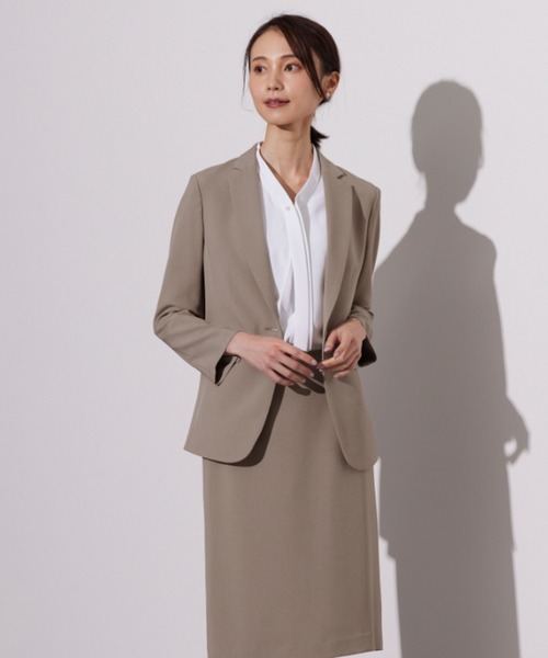 AOYAMA（アオヤマ）の「【UVカット】パールボタンボウタイブラウス7分袖/ホワイト/ライトベージュ/ブルー｜通勤＆オフィス＆入卒＆セレモニー＆オケージョン｜紫外線対策・ストレッチ・ボウタイ付き｜（シャツ/ブラウス・レディース・ライトベージュ/ブルー/ホワイト・M/S/LL/L）」の9枚目の写真