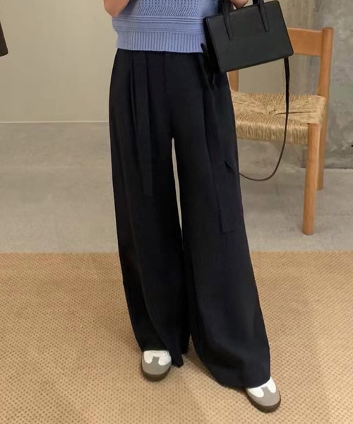 DECADE CLASSIC(ディケイド クラシック)の「【DECADE CLASSIC】タックワイドパンツ(チノパンツ・レディース・ネイビー/ベージュ・MEDIUM)」の1枚目の写真