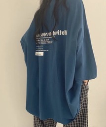 オーバーサイズ英文字Tシャツ