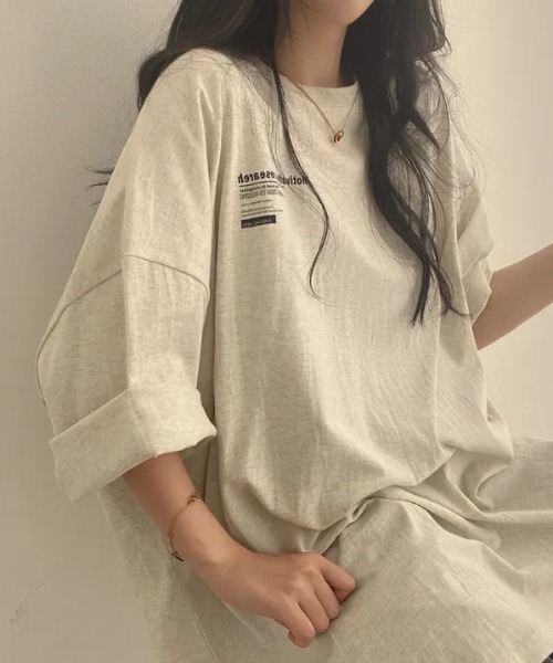 Teem Store(チームストア)の「オーバーサイズ英文字Tシャツ(Tシャツ/カットソー・レディース・ブルー/ライトグレー/ホワイト・M/L)」の11枚目の写真