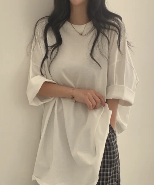 Teem Store(チームストア)の「オーバーサイズ英文字Tシャツ(Tシャツ/カットソー・レディース・ブルー/ライトグレー/ホワイト・M/L)」の9枚目の写真