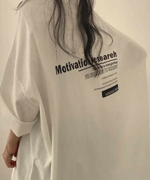 Teem Store(チームストア)の「オーバーサイズ英文字Tシャツ(Tシャツ/カットソー・レディース・ブルー/ライトグレー/ホワイト・M/L)」の14枚目の写真