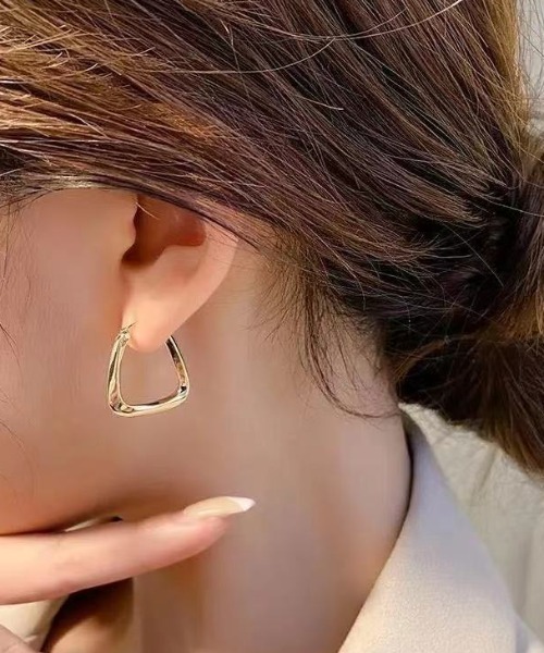 omi 着用 ピアス T  フープピアス ØMI 着用 ピアス T フープピアス - メルカリ