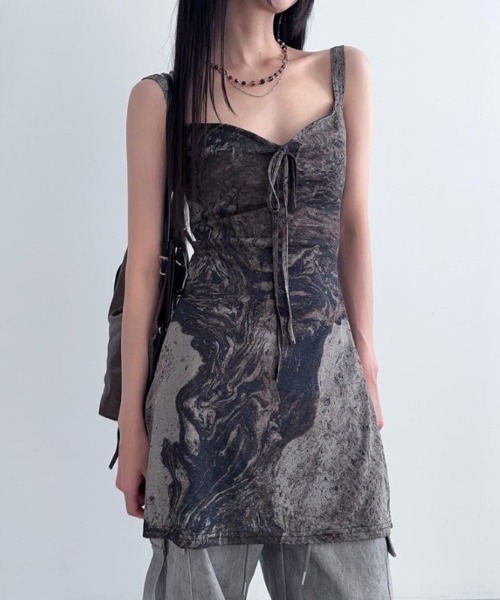 almo（アルモ）の「【LAMPOON】グランジカットキャミワンピ（ワンピース・レディース・グレー・SMALL/MEDIUM/LARGE）」の7枚目の写真