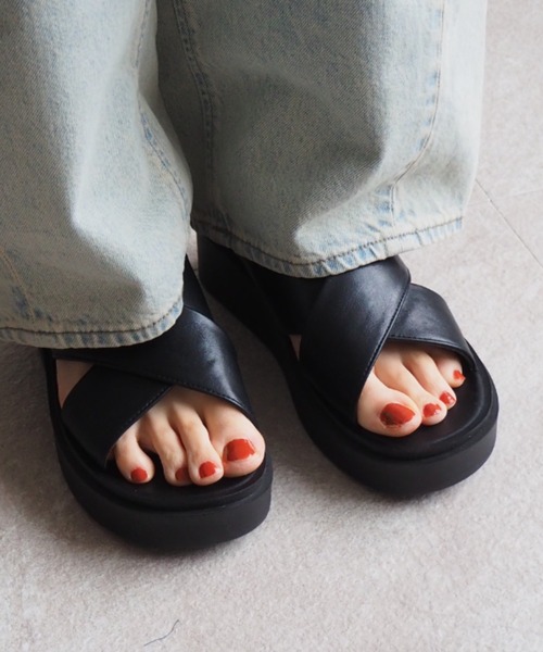 サッ！と履ける厚底コンフォートクロスサンダル