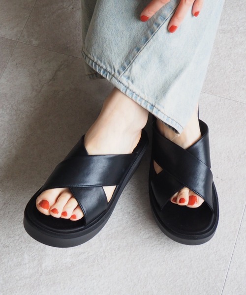 サッ！と履ける厚底コンフォートクロスサンダル