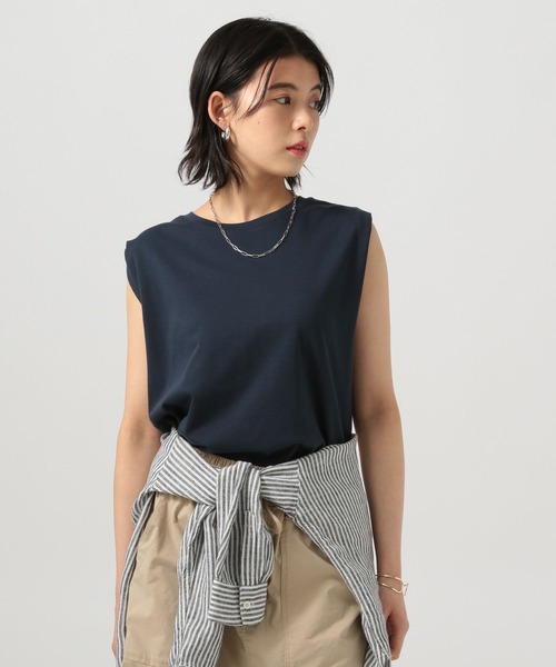 BAYFLOW（ベイフロー）の「[接触冷感/しなやかな肌触り]シルケットノースリーブT（Tシャツ/カットソー・レディース・ブラック/カーキ/オフホワイト/ネイビー・SMALL/MEDIUM）」の4枚目の写真