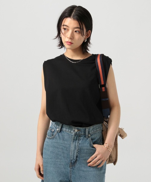 BAYFLOW（ベイフロー）の「[接触冷感/しなやかな肌触り]シルケットノースリーブT（Tシャツ/カットソー・レディース・ブラック/カーキ/オフホワイト/ネイビー・SMALL/MEDIUM）」の16枚目の写真