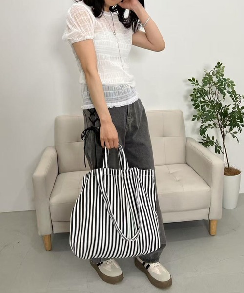 mebole(メボレ)の「シアーシャーリングトップス(Tシャツ/カットソー・レディース・ホワイト/ブルー/ブラック・FREE)」の14枚目の写真