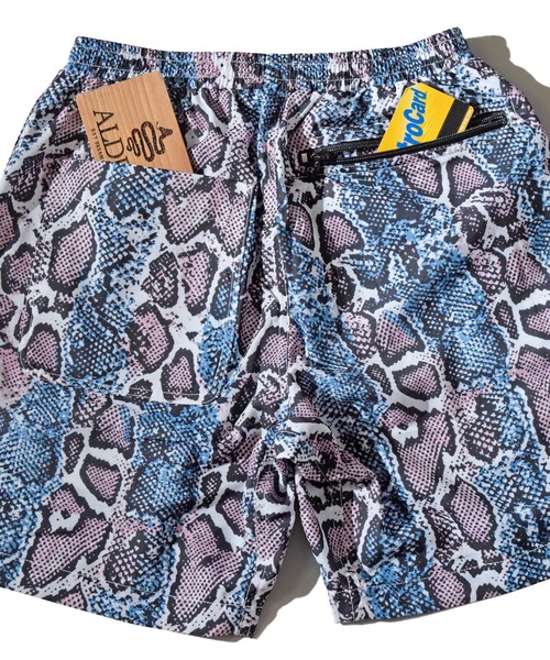 ALDIES(アールディーズ)の「Python Shorts / パイソンショーツ(その他パンツ・メンズ・ブルー/ピンク・SMALL/MEDIUM/LARGE/X-LARGE)」の5枚目の写真