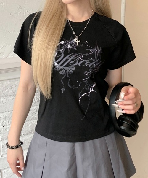 lilful（リルフル）の「フロントヴィンテージロゴプリント ラグランTシャツ（Tシャツ/カットソー・レディース・ブラック/ホワイト・M/S）」の2枚目の写真