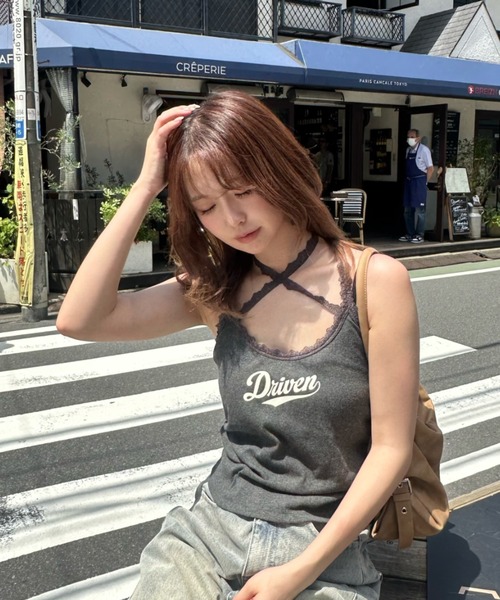 RAY CASSIN(レイカズン)の「【マルチウェイ】レースロゴパット付レイヤードキャミソール(キャミソール・レディース・グリーン系その他2/ネイビー/ホワイト系その他2/チャコールグレー/レッド系その他2・FREE)」の18枚目の写真