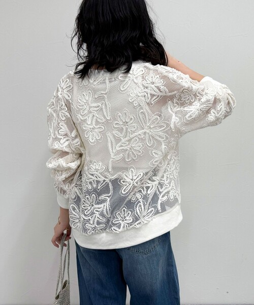 fredy emue（フレディエミュ）の「フラワーコード刺繍Vネックカーディガン（カーディガン/ボレロ・レディース・オフホワイト/ブラック・38）」の22枚目の写真