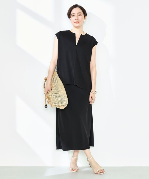 NOLLEY’S Sophi(ノーリーズソフィ)の「《セットアップ対応》マルチファンクションキーネックプルオーバーカットソー(Tシャツ/カットソー・レディース・ブラック/オフホワイト・38)」の19枚目の写真
