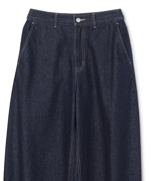 MACKINTOSH PHILOSOPHY（ﾏｯｷﾝﾄｯｼｭ ﾌｨﾛｿﾌｨｰ）の「カーブワイドデニムパンツ（その他パンツ・レディース・ブルー/ダークネイビー・38/36/34）」の5枚目の写真