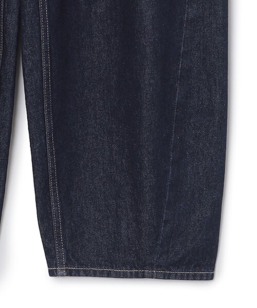 MACKINTOSH PHILOSOPHY（ﾏｯｷﾝﾄｯｼｭ ﾌｨﾛｿﾌｨｰ）の「カーブワイドデニムパンツ（その他パンツ・レディース・ブルー/ダークネイビー・38/36/34）」の8枚目の写真