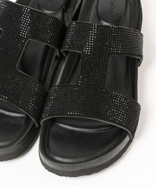 GLOBAL WORK（グローバルワーク）の「らくっションストーンサンダル/327963（サンダル・レディース・グレー/ブラック・SMALL/LARGE/MEDIUM）」の16枚目の写真