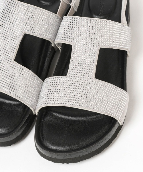 GLOBAL WORK（グローバルワーク）の「らくっションストーンサンダル/327963（サンダル・レディース・グレー/ブラック・SMALL/LARGE/MEDIUM）」の17枚目の写真