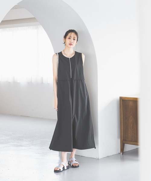 GLOBAL WORK（グローバルワーク）の「らくっションストーンサンダル/327963（サンダル・レディース・グレー/ブラック・SMALL/LARGE/MEDIUM）」の3枚目の写真